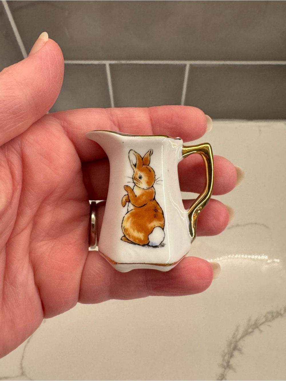 Vintage Mrs. Rabbit Miniature Porcelain Tea Set - Picture 9 of 9